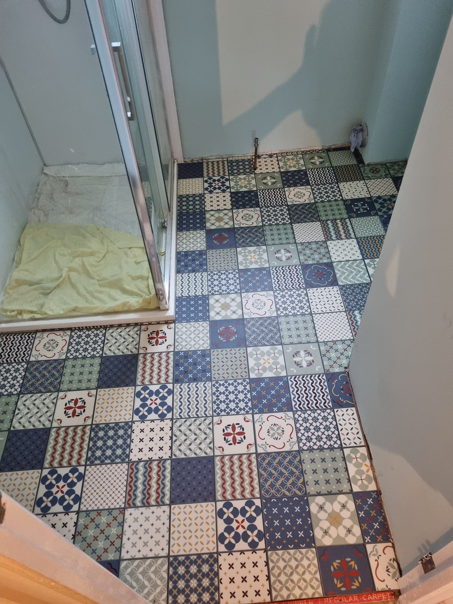 patterned LVT bathroom flooring